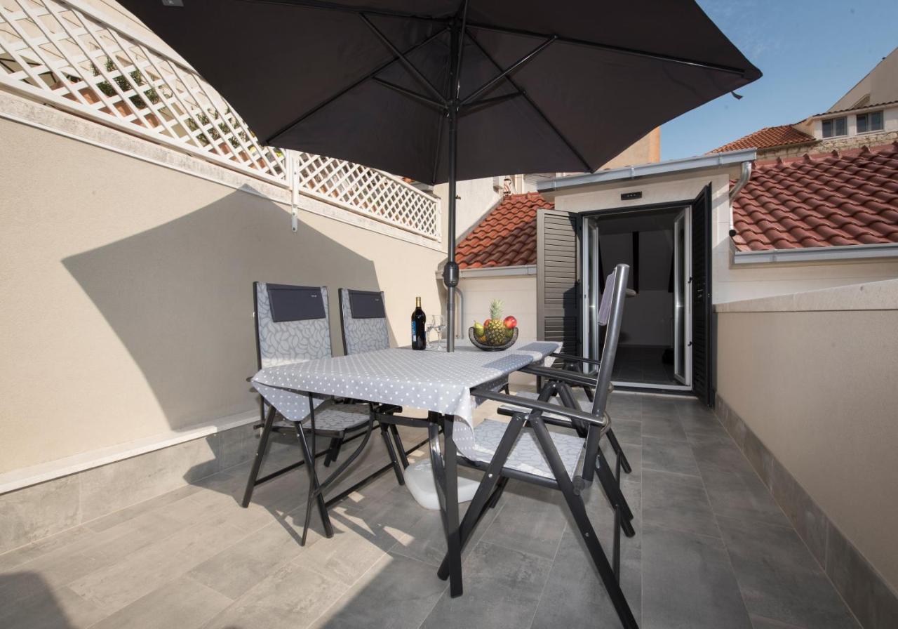 Apartment Piccolo Paradiso สปลิท ภายนอก รูปภาพ
