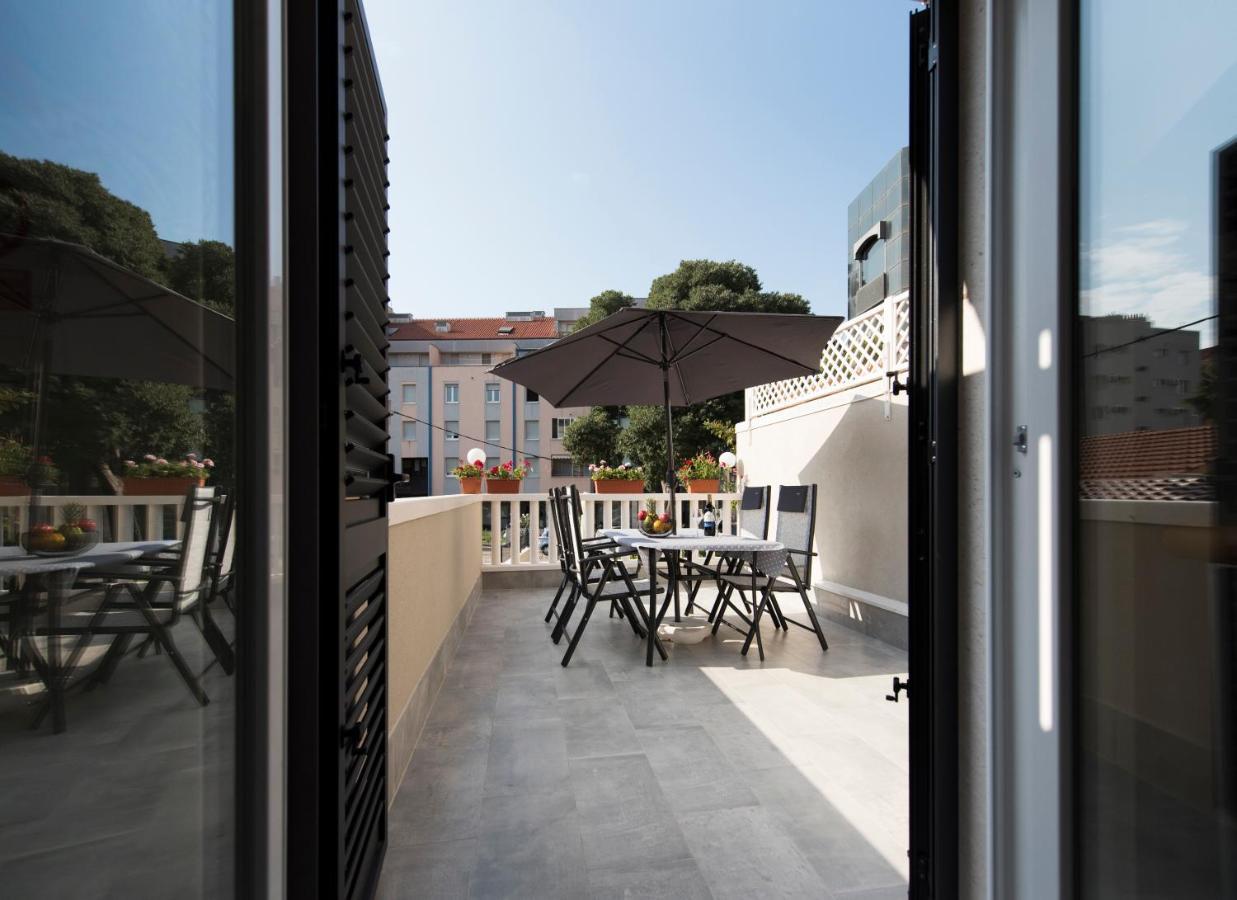 Apartment Piccolo Paradiso สปลิท ภายนอก รูปภาพ