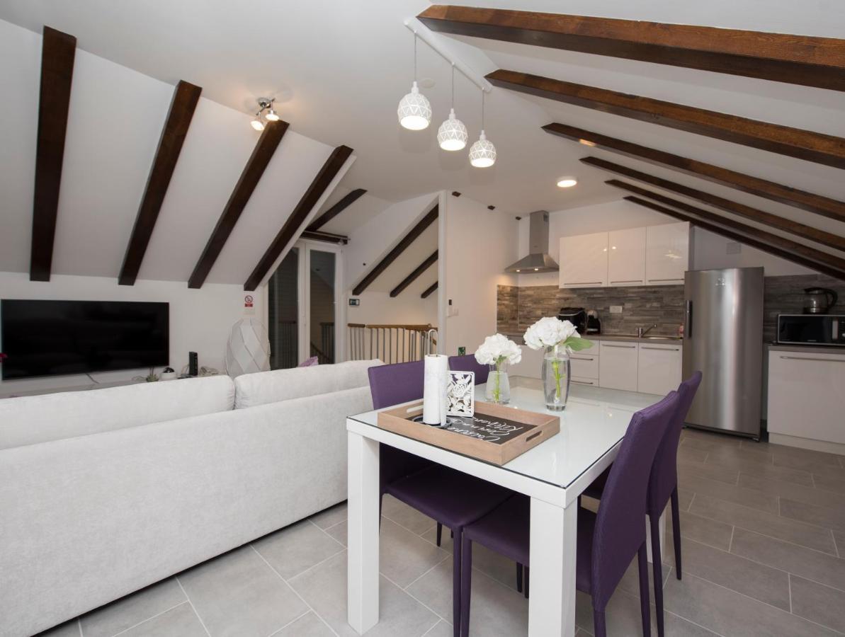 Apartment Piccolo Paradiso สปลิท ภายนอก รูปภาพ