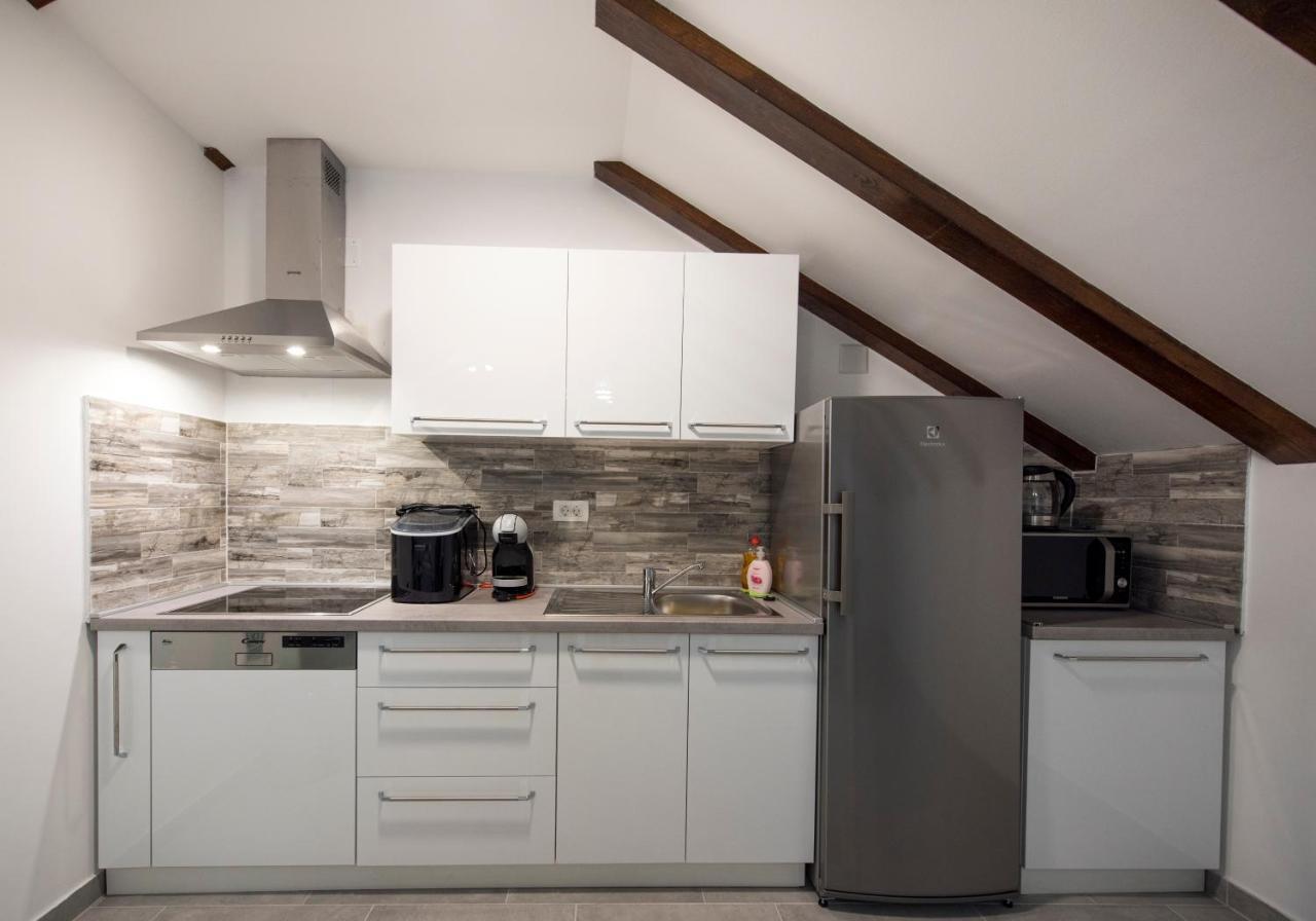 Apartment Piccolo Paradiso สปลิท ภายนอก รูปภาพ